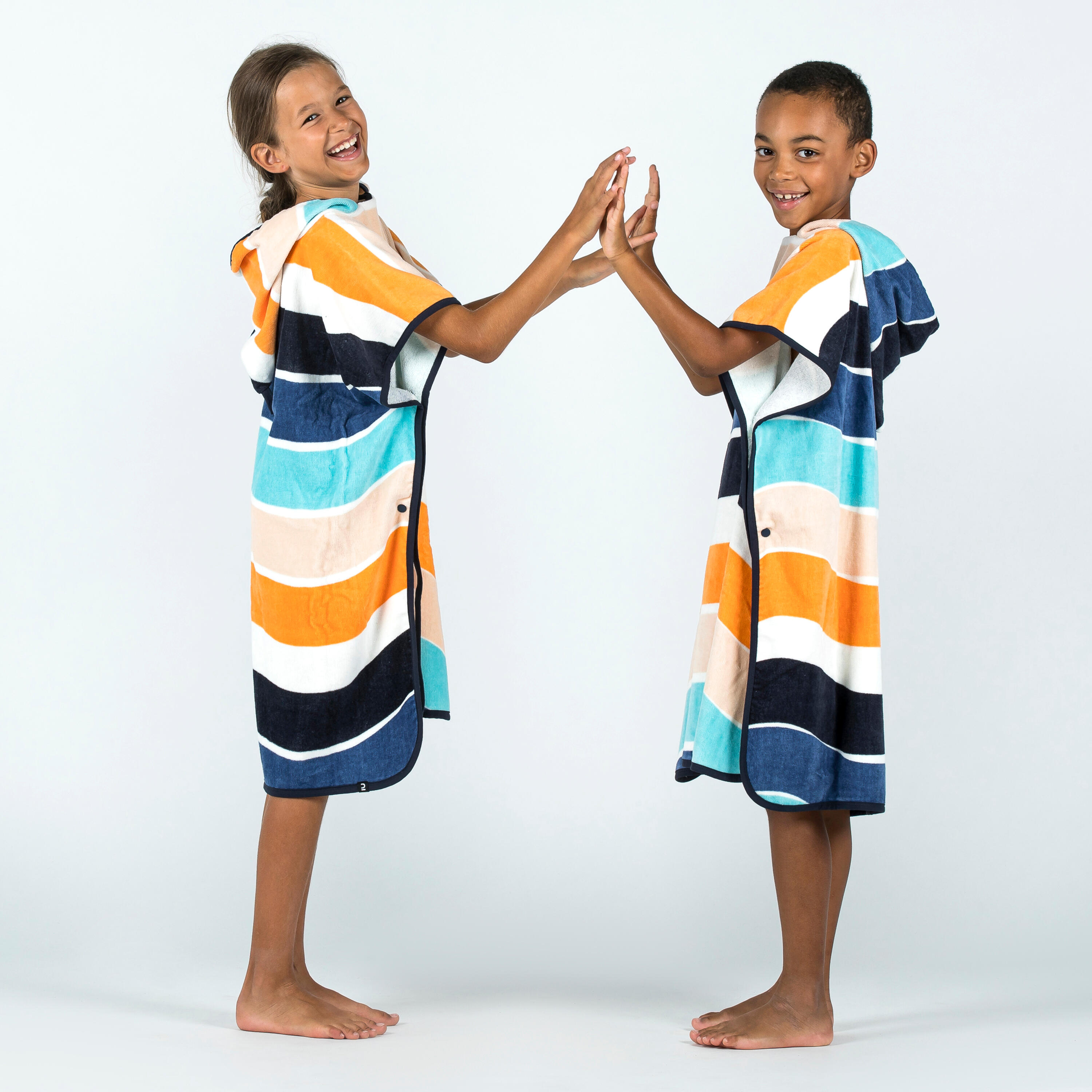 OLAIAN Surf-Poncho Kinder 110–135 cm 500 Wavy orange/blau EINHEITSGRÖSSE
